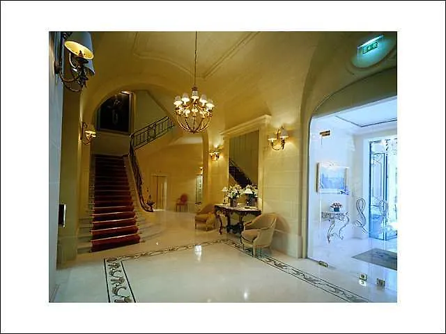 Hotel Lotti Paris France